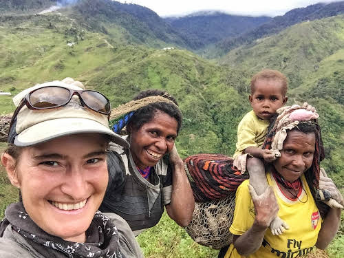 Indonesia. Papua Baliem Valley Trekking. Making friends with the local Papuan women.