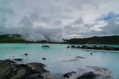 Adventurous Things to Do in Iceland in the Summer // Blue Lagoon