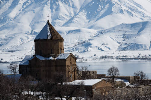 Best of East Turkey: Mt Ararat, Van, Sanliurfa, Mount Nemrut, and Gaziantep // Armenian Cathedral of the Holy Cross on Akdamar Island, Lake Van