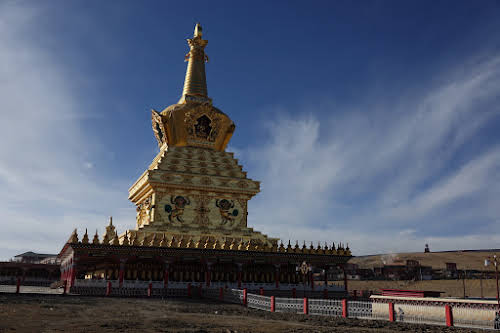 China. Tibetan Region. Yarchen Gar Monastery