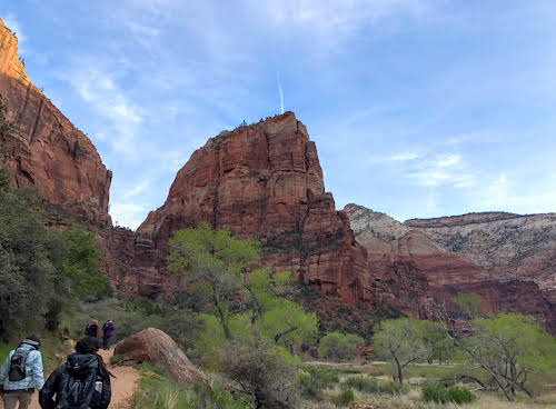How to Visit Zion National Park to Bryce Canyon: 3-day Itinerary // Zion Angels Landing Hike