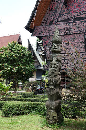 Statue de Pierre de Sumatra-Nord