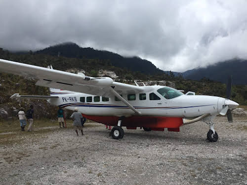 Indonesia. Papua Baliem Valley Trekking. Our plane ride back from Sobaham to Wamena