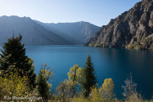 Kyrgyzstan Trekking: Guide to Sary-Chelek in the Tian Shan Mountains // Fall Colors at the Sary-Chelek Lake