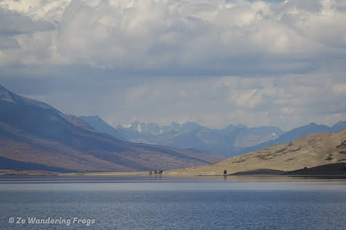 Mongolia Altai Mountains Trekking Altai Tavan Bogd National Park // Stunning Khoton Lake
