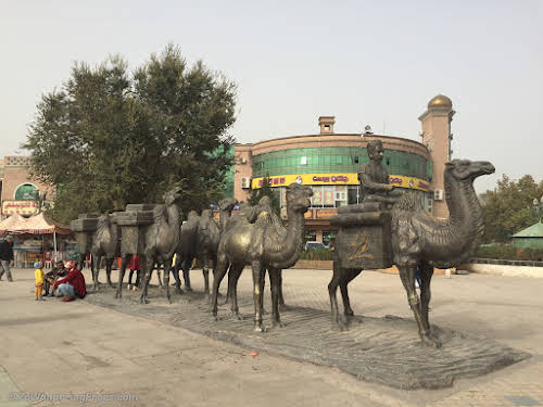 On the Silk Road: Kashgar Old City, China // Old Silk Road Memorial
