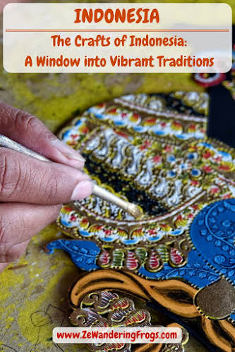 The Crafts of Indonesia: A Window into Vibrant Traditions // If you think arts and crafts of Indonesia are simply tourist traps, think again. While it’s true you will find many items for sale at the markets or from the street vendors at the entrance of sites and attractions; these crafts are genuine and hold an important part in the daily life of the Indonesian people.