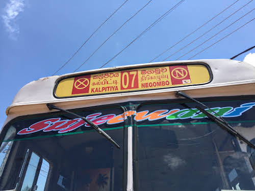 Sri Lanka Travel Tips // Public Bus