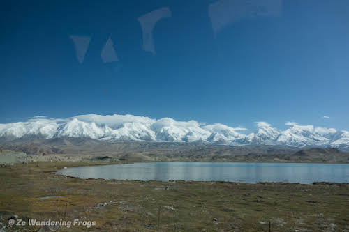 Sur la Route de La Soie Kashgar Chine // Lac Karakul