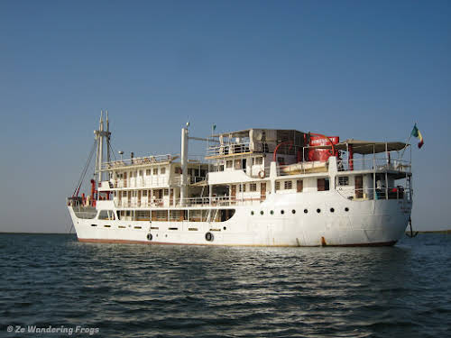 Things to Do in Senegal Travel Guide & Itinerary with Cruise // Bou El Mogdad Cruise on Senegal River