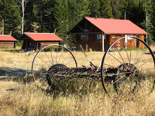 Travel Tips for the USA: Things to Know before Visiting America // Ranch in Montana