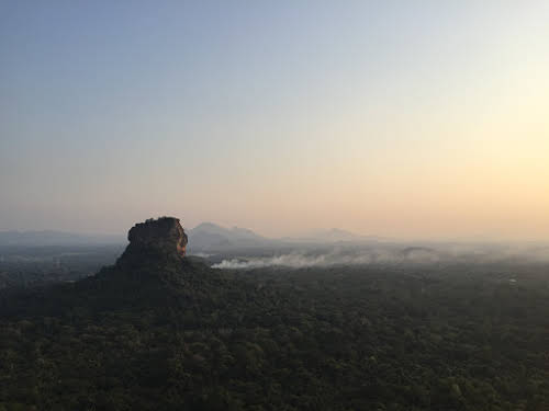 What Places to Visit in Sri Lanka 2-Week Itinerary // Sigiriya