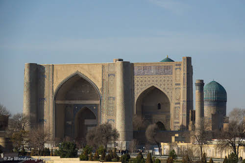 What to Know about Samarkand Uzbekistan // Bibi-Khanym Mosque
